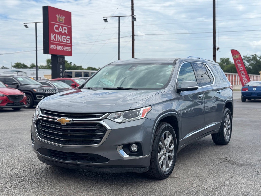 2019 Chevrolet Traverse Image 2