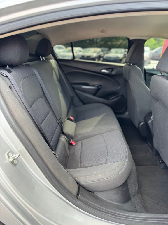 2018 Chevrolet Cruze Image 17