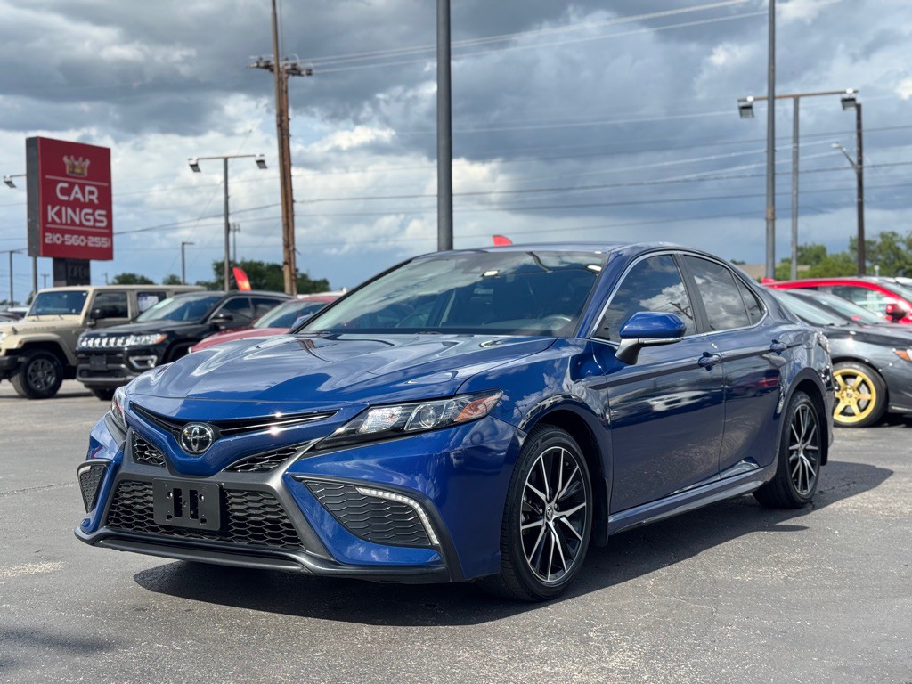 2023 Toyota Camry Image 2