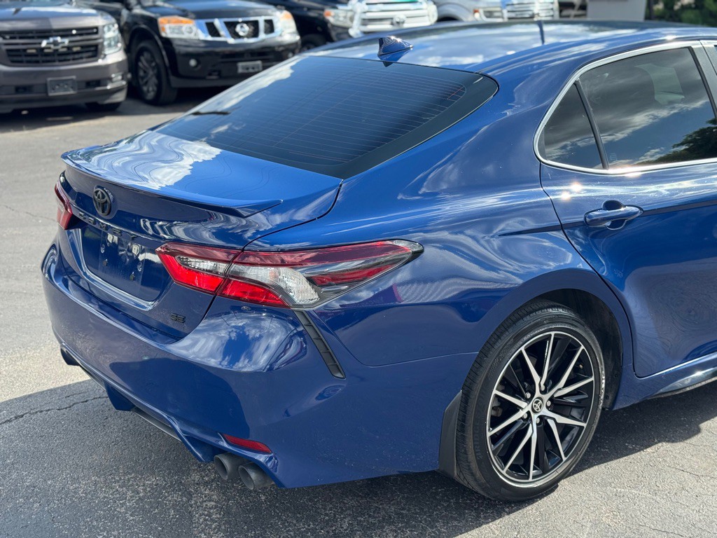 2023 Toyota Camry Image 9