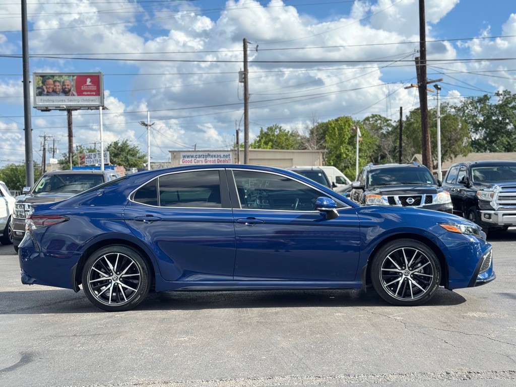 2023 Toyota Camry Image 11