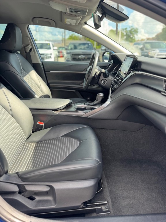 2023 Toyota Camry Image 18