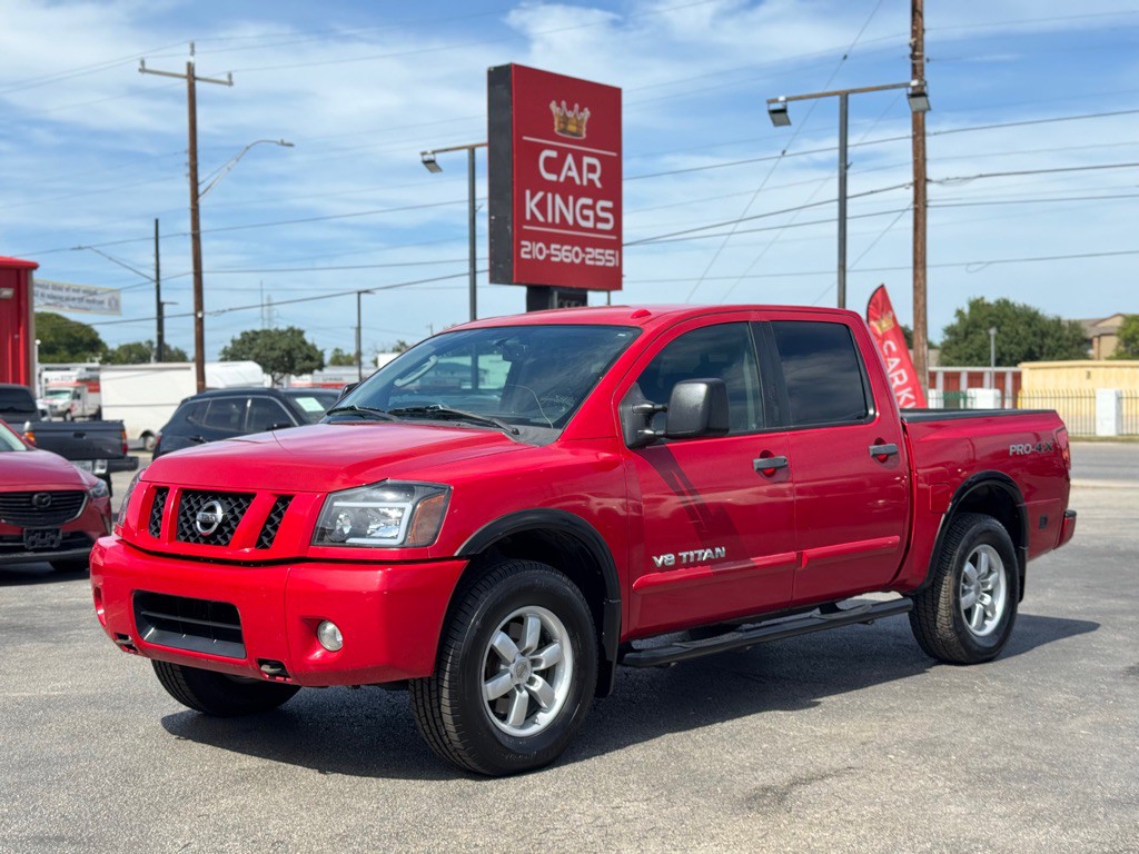 2010 Nissan Titan Image 1