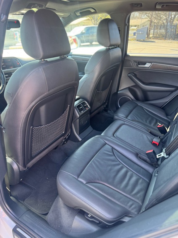 2015 Audi Q5 Image 17