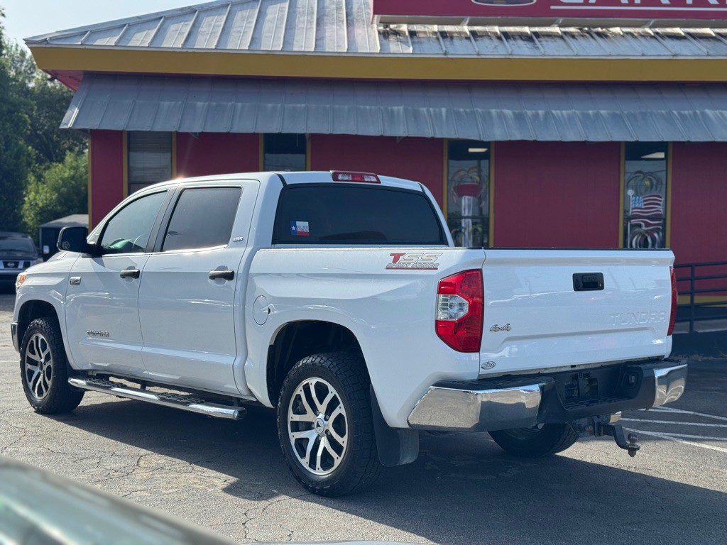 2017 Toyota Tundra Image 5