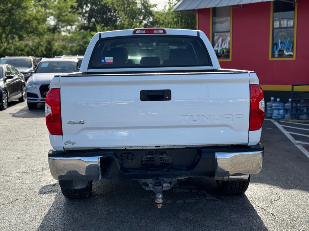 2017 Toyota Tundra Image 6