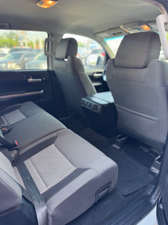 2017 Toyota Tundra Image 14