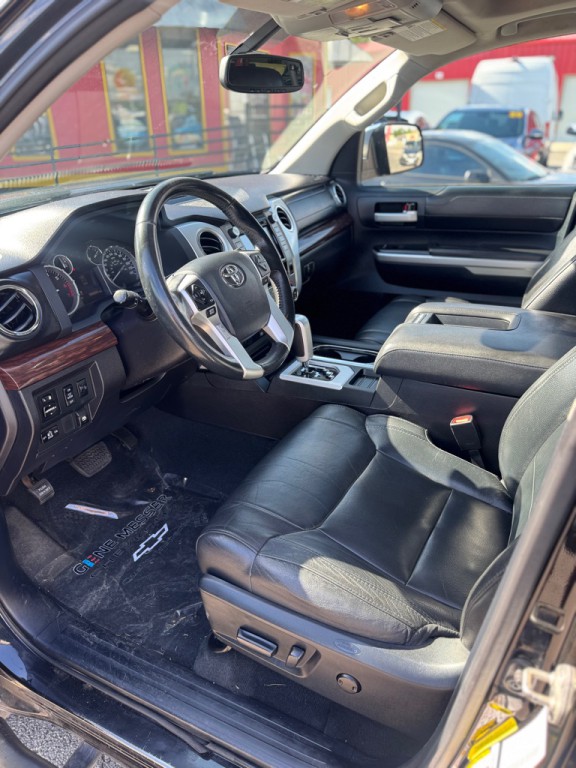 2014 Toyota Tundra Image 11