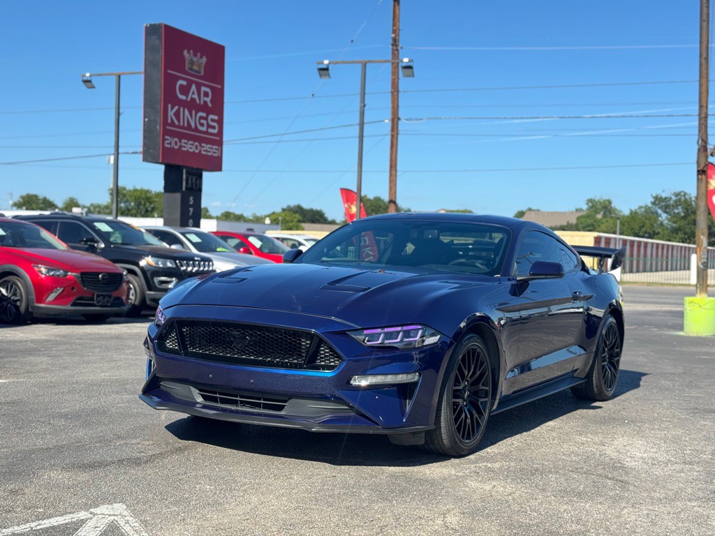 2018 Ford Mustang Image 2
