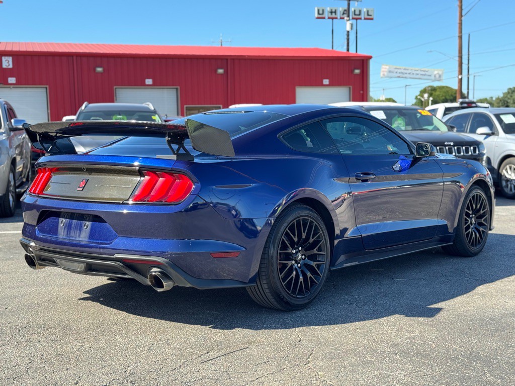 2018 Ford Mustang Image 8
