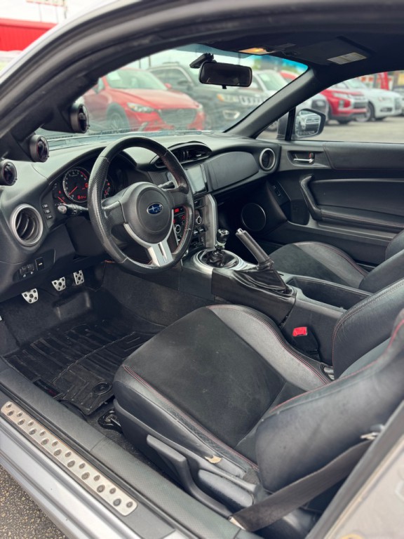 2016 Subaru BRZ Image 13