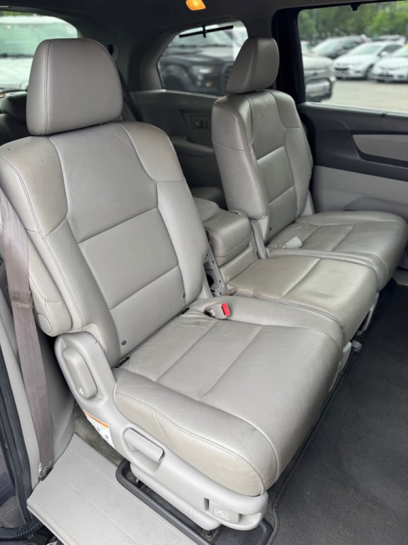 2015 Honda Odyssey Image 18