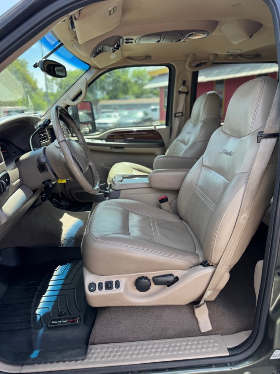 2001 Ford Excursion Image 15