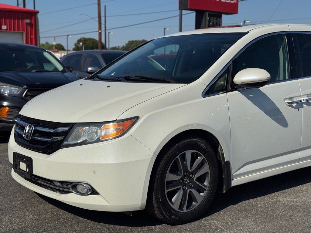 2016 Honda Odyssey Image 4