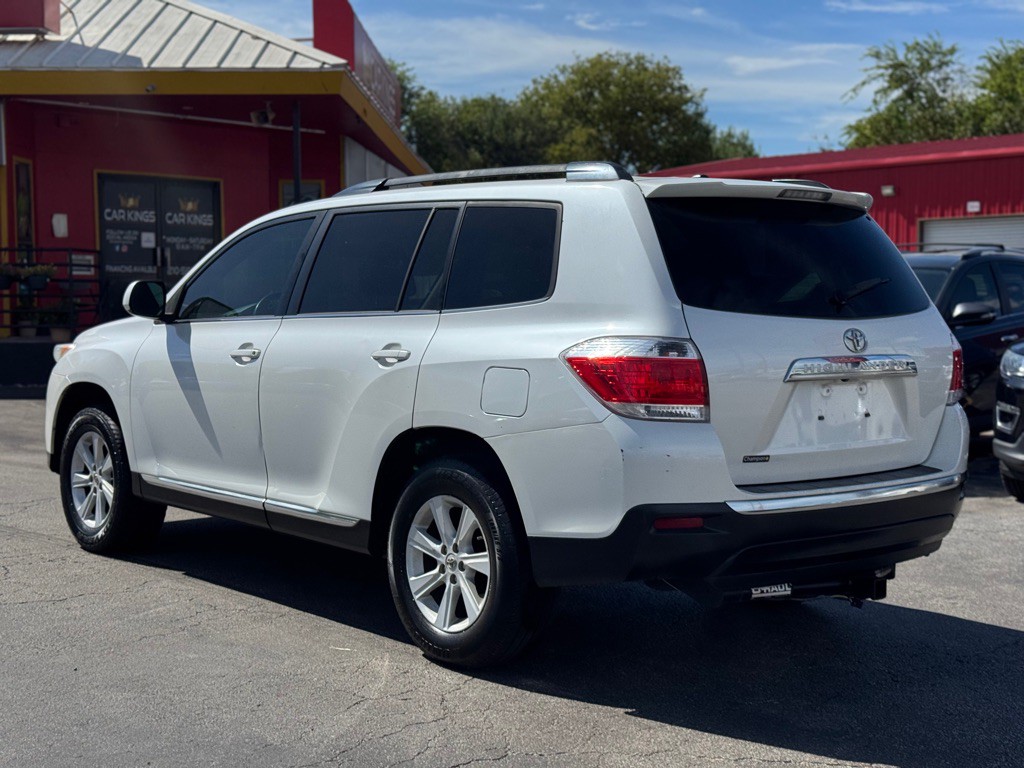 2012 Toyota Highlander Image 5