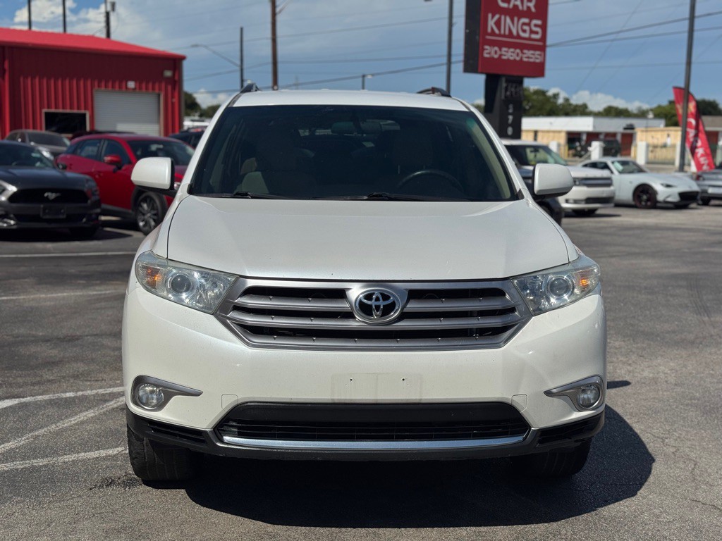 2012 Toyota Highlander Image 10