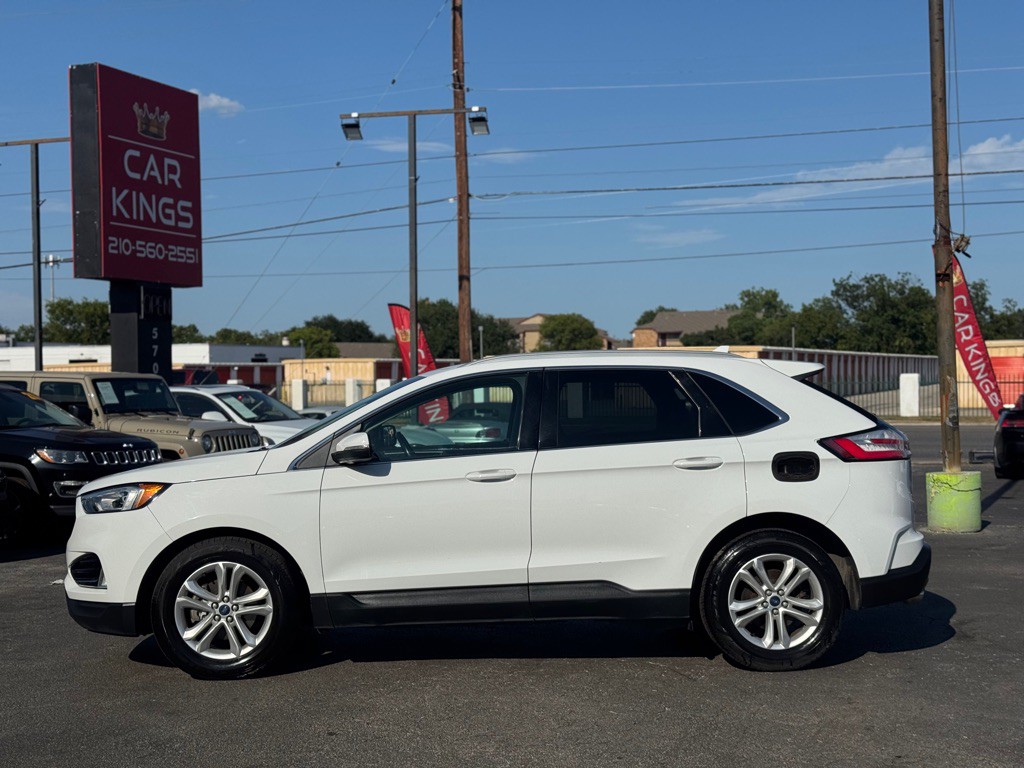 2020 Ford Edge Image 4
