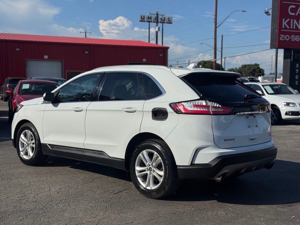 2020 Ford Edge Image 5