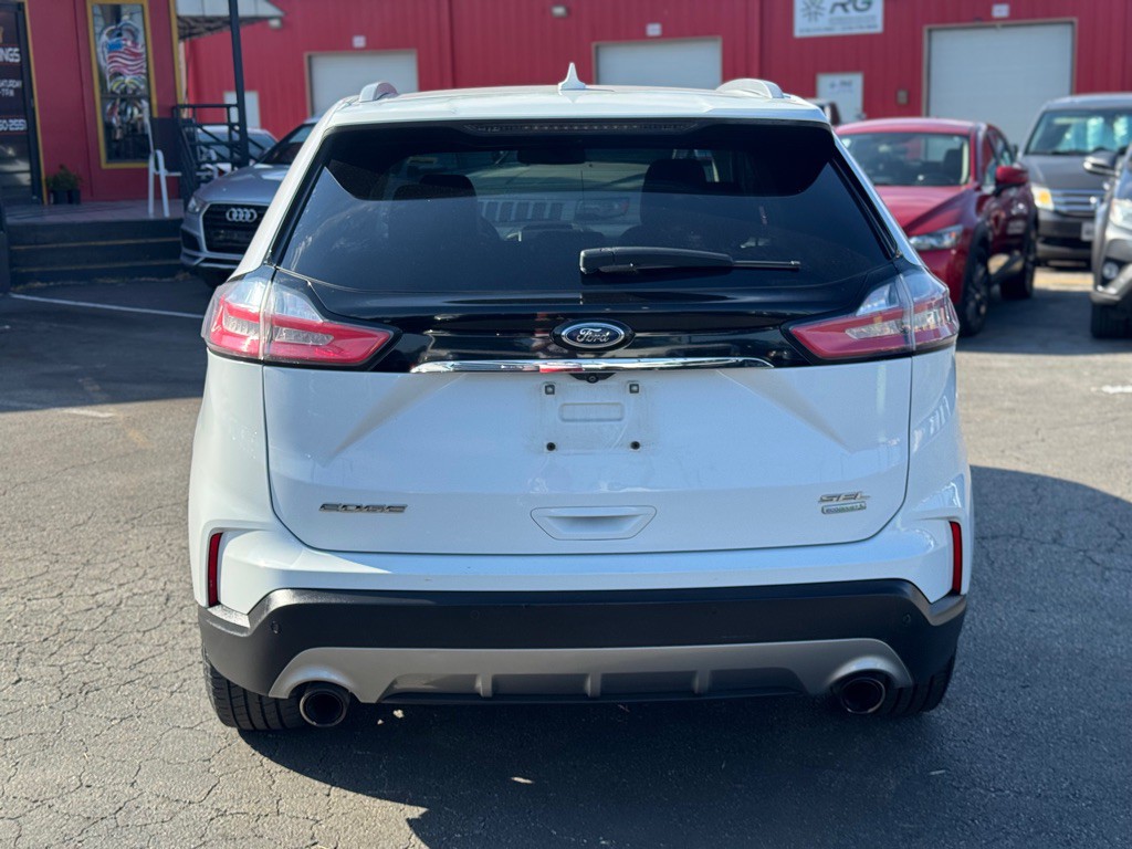 2020 Ford Edge Image 6