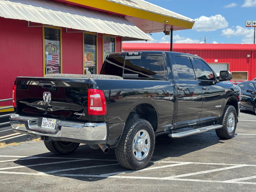 2021 RAM 2500 Image 9