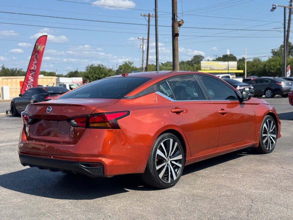 2020 Nissan Altima Image 7