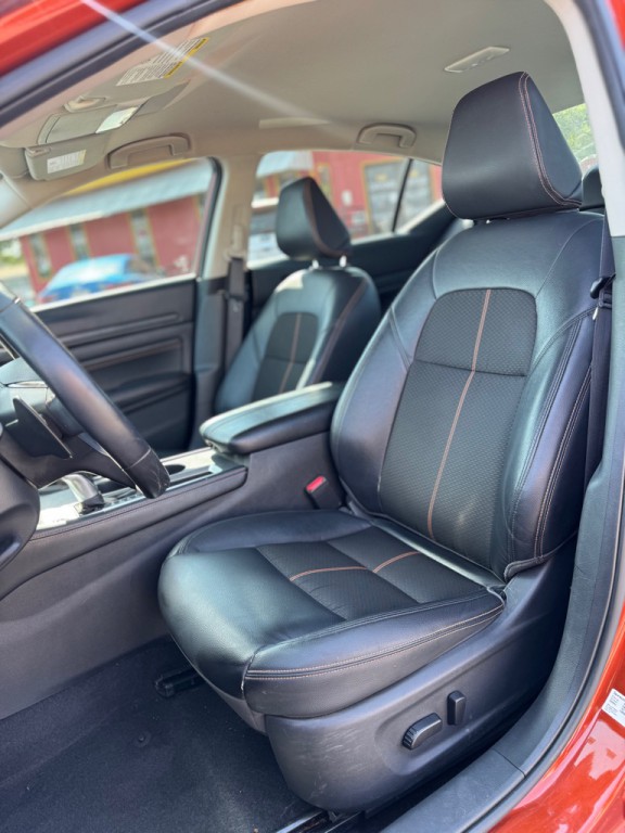 2020 Nissan Altima Image 13