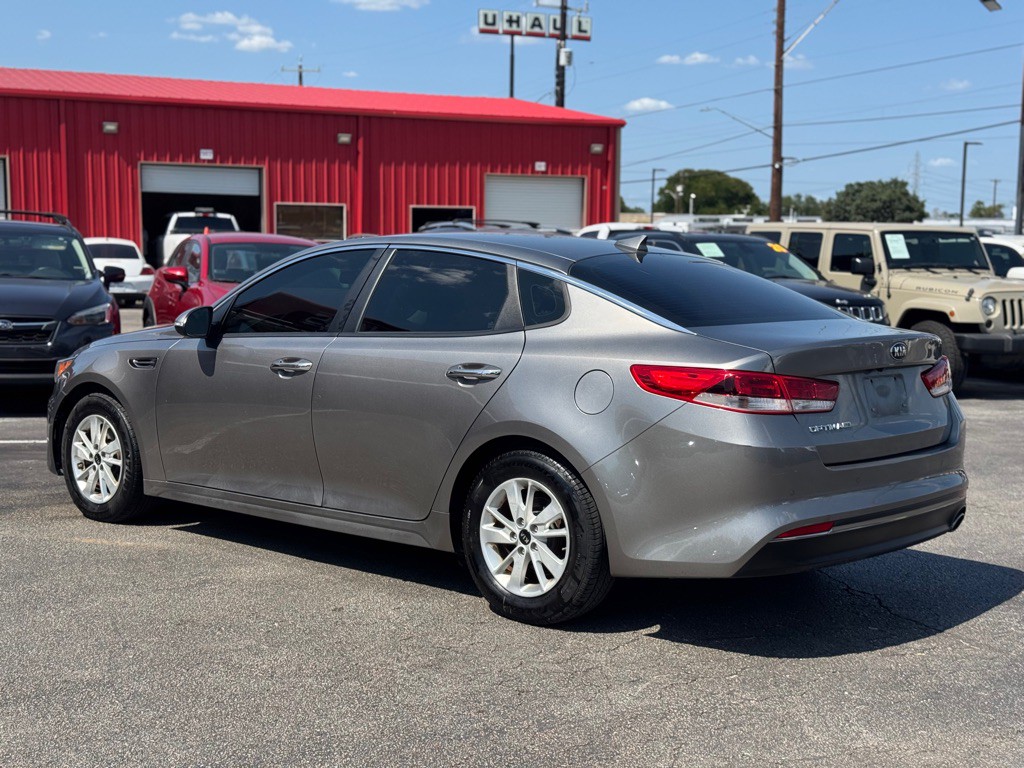 2018 Kia Optima Image 5