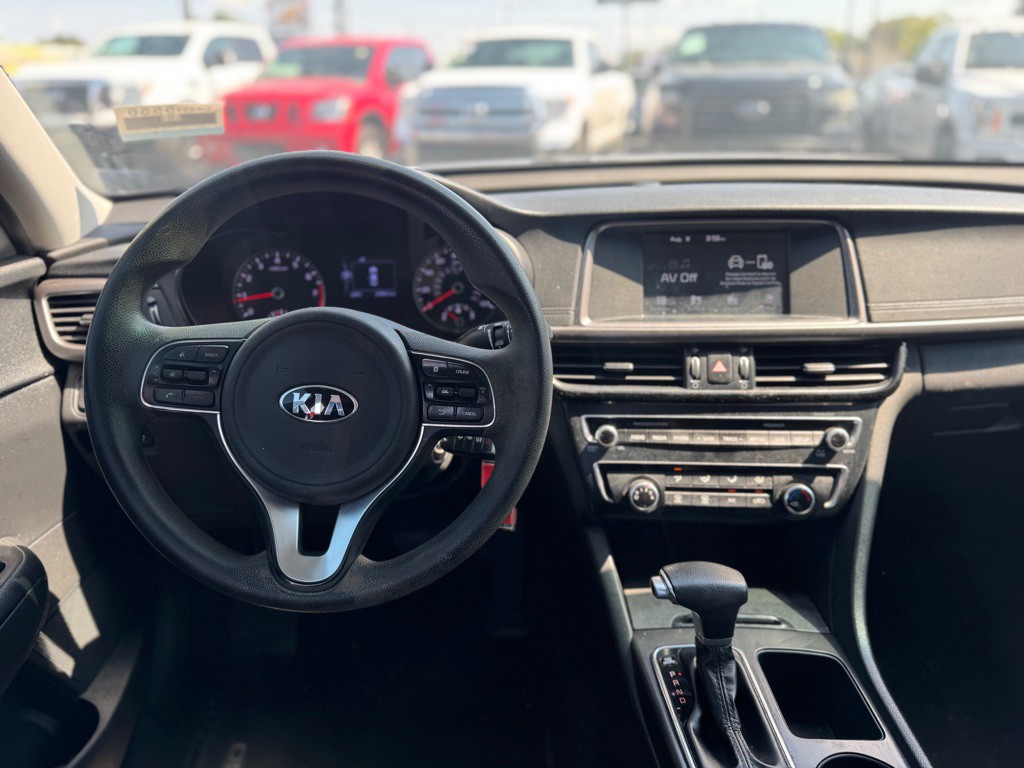 2018 Kia Optima Image 13