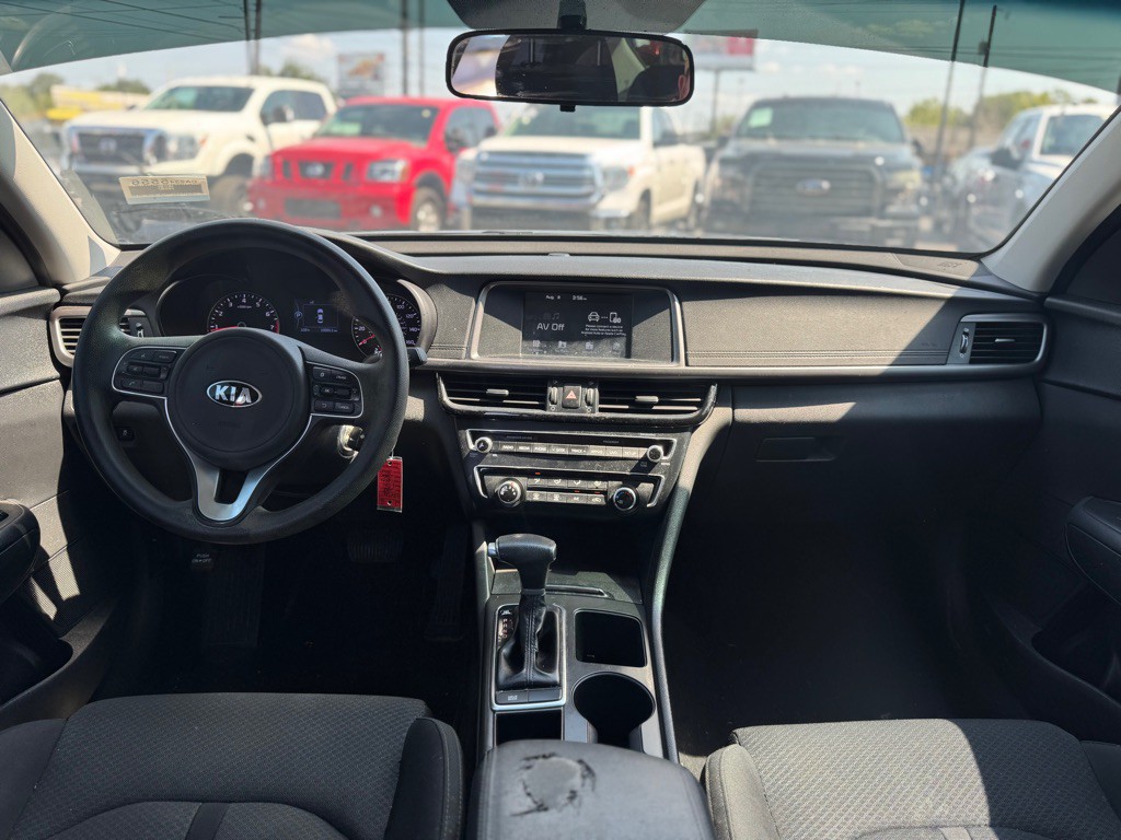 2018 Kia Optima Image 14