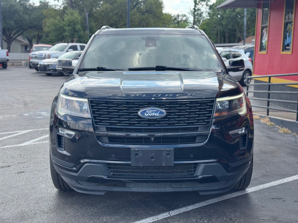2018 Ford Explorer Image 12