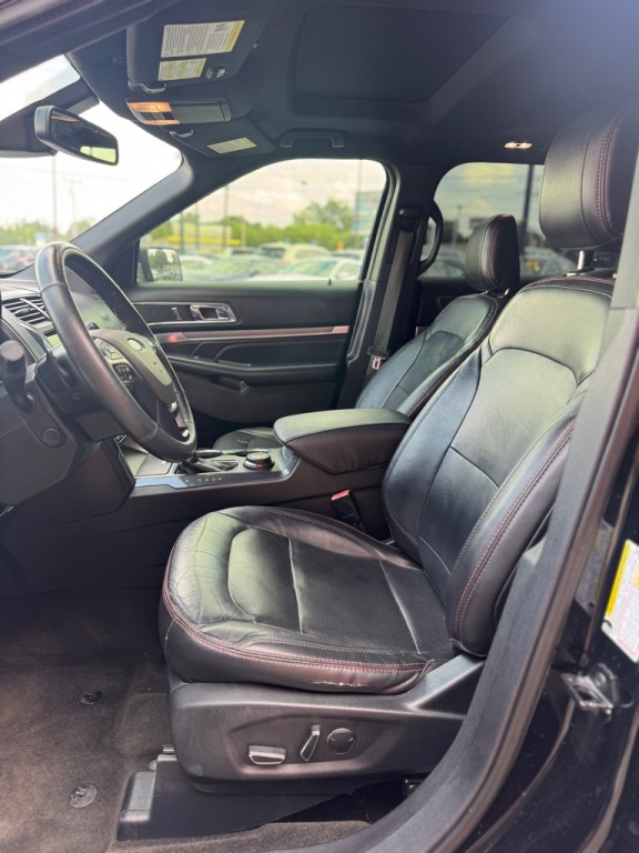 2018 Ford Explorer Image 14