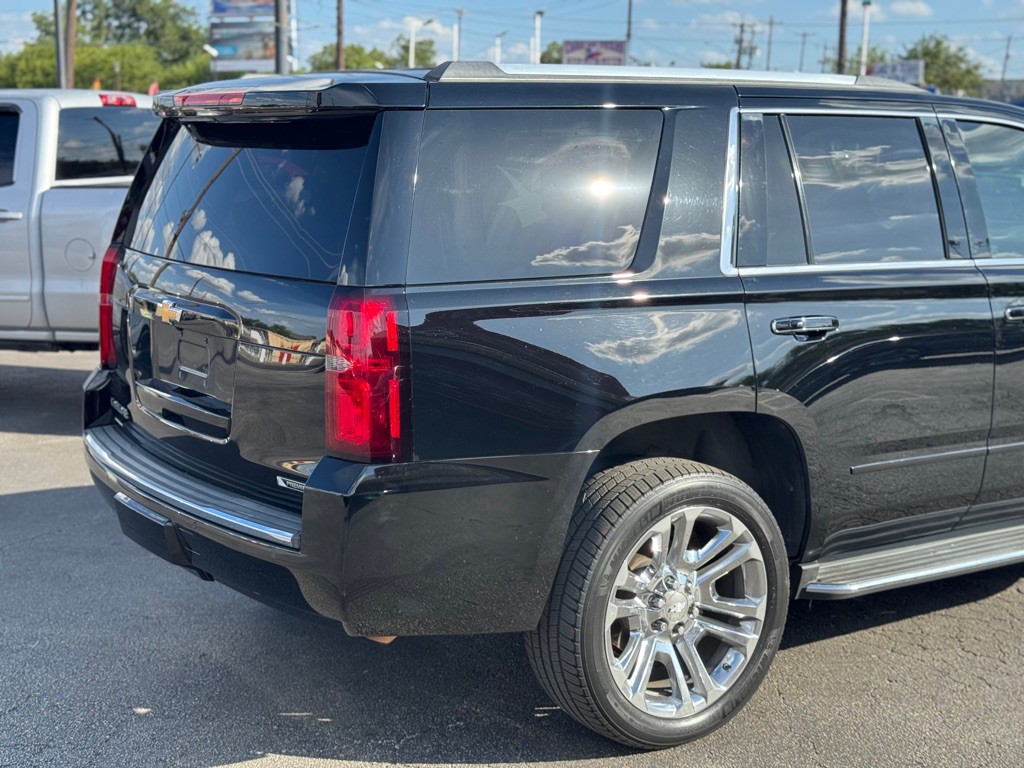2017 Chevrolet Tahoe Image 8