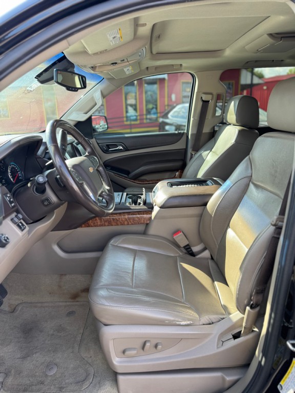 2017 Chevrolet Tahoe Image 14