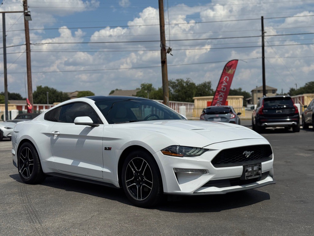2019 Ford Mustang Image 10