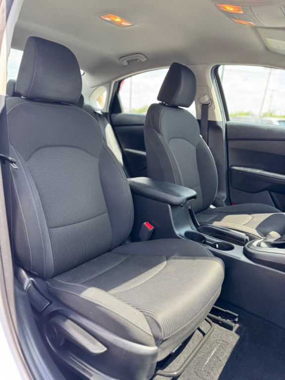2019 Kia Forte Image 17