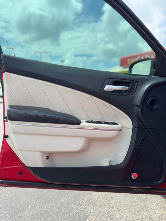 2015 Dodge Charger Image 15