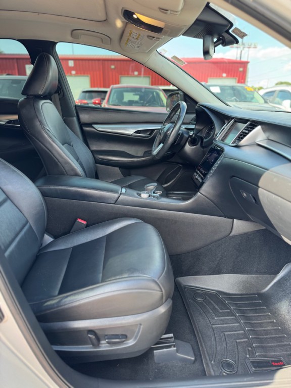 2019 INFINITI QX50 Image 12