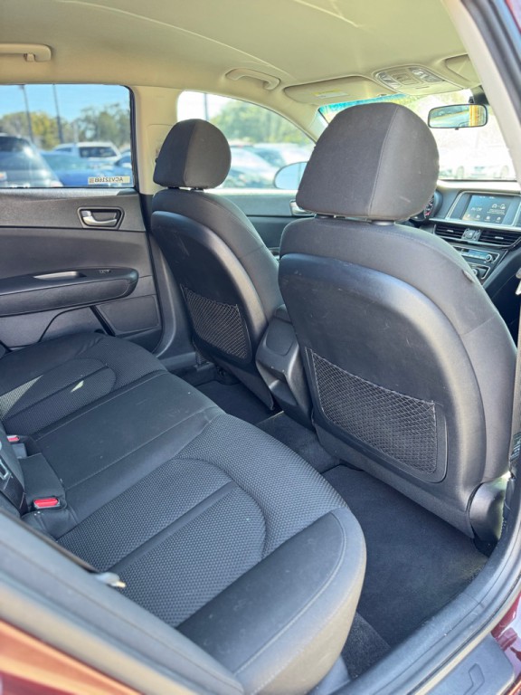 2020 Kia Optima Image 14