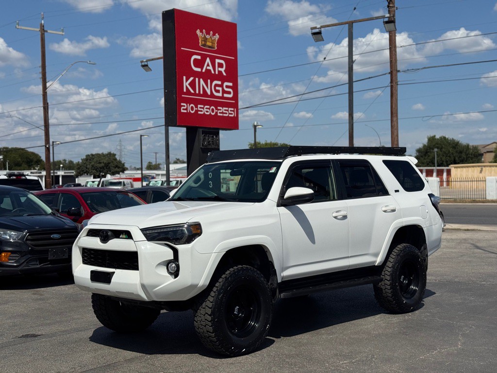2016 Toyota 4Runner Image 1