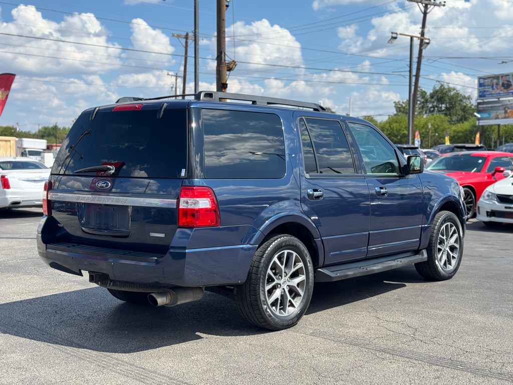 2016 Ford Expedition Image 7