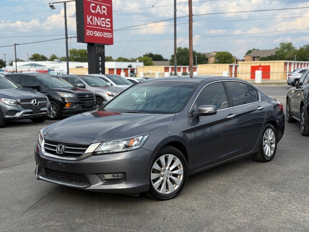 2013 Honda Accord Image 2