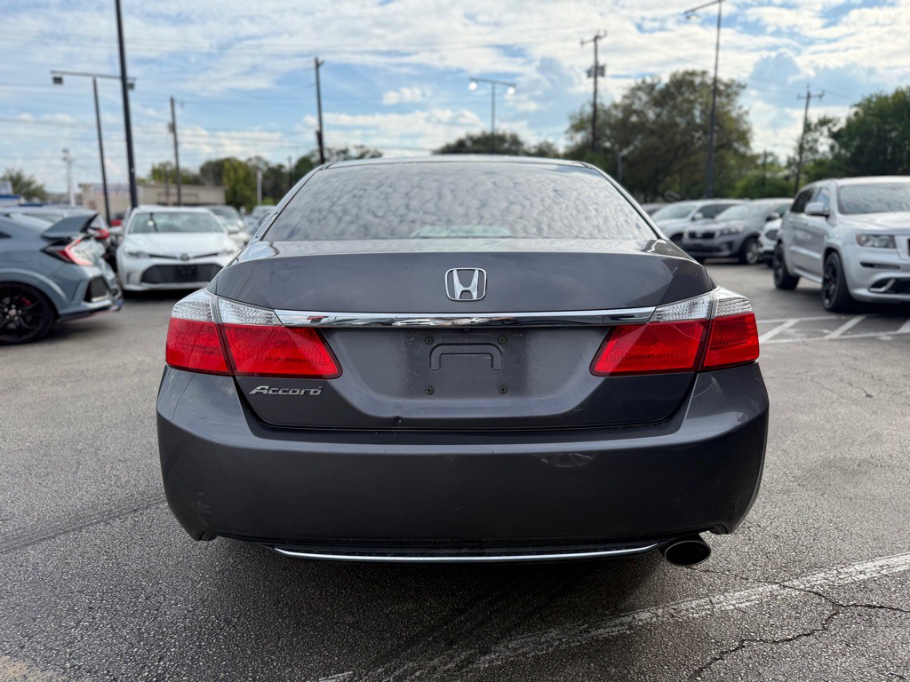 2013 Honda Accord Image 5