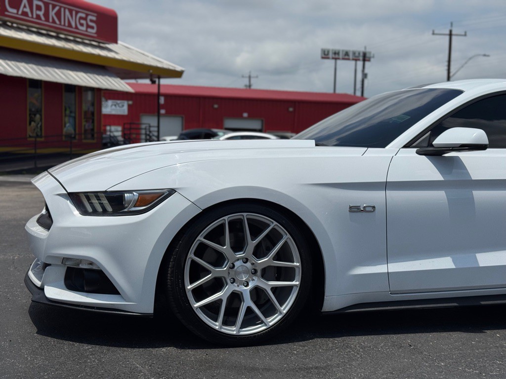 2016 Ford Mustang Image 4