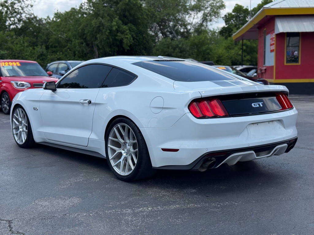 2016 Ford Mustang Image 7