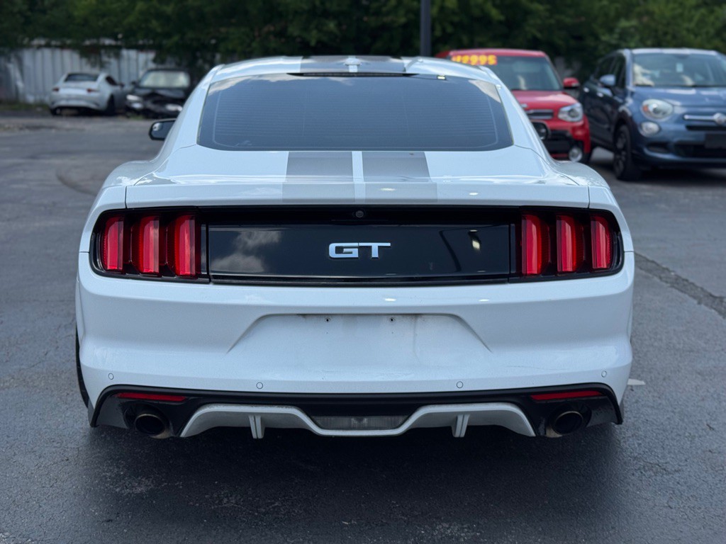 2016 Ford Mustang Image 8