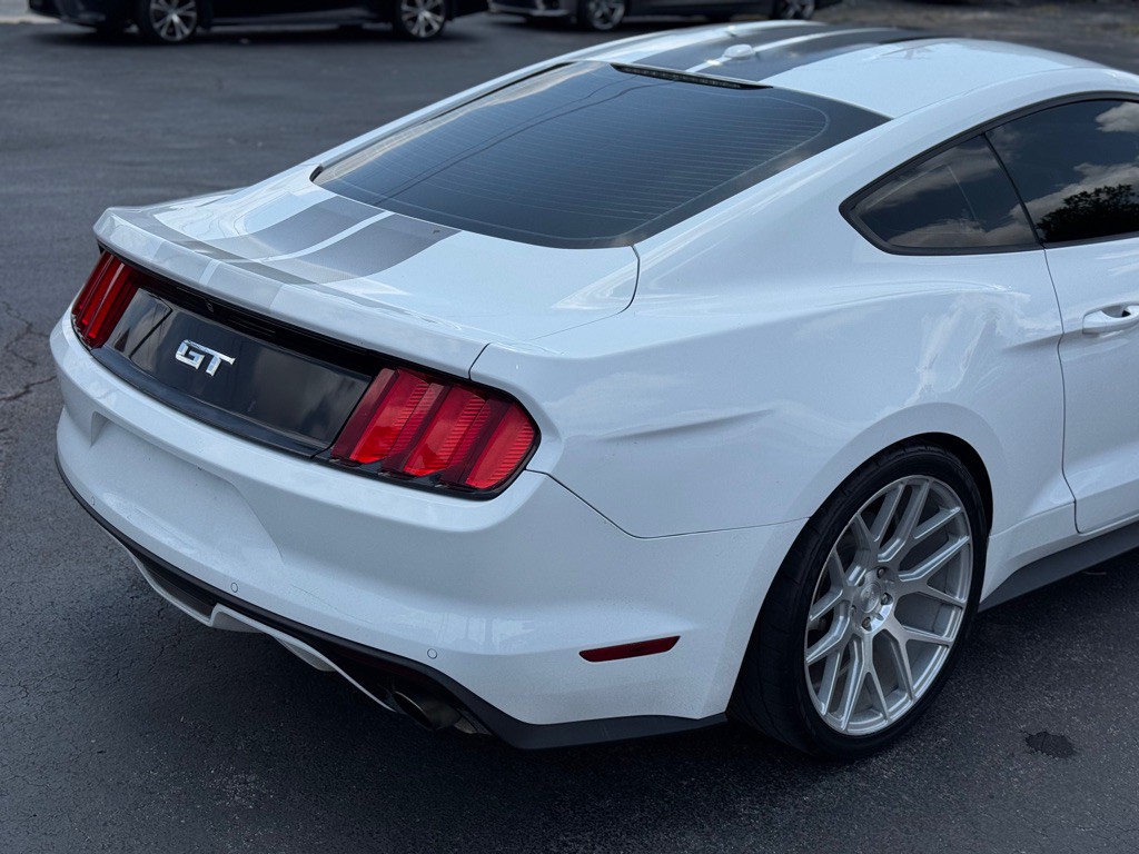 2016 Ford Mustang Image 9
