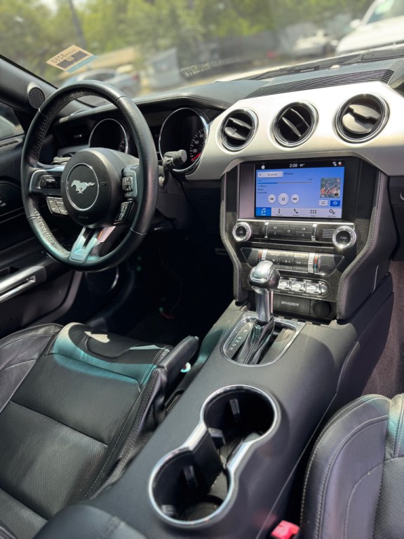 2016 Ford Mustang Image 21