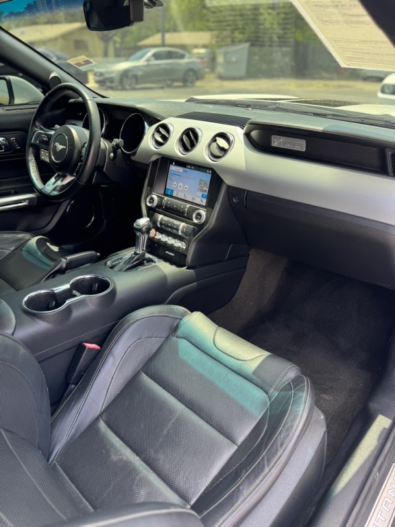 2016 Ford Mustang Image 23