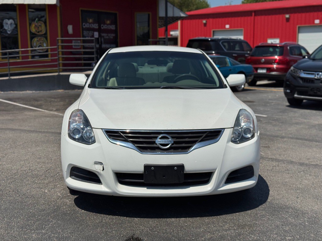 2012 Nissan Altima Image 11