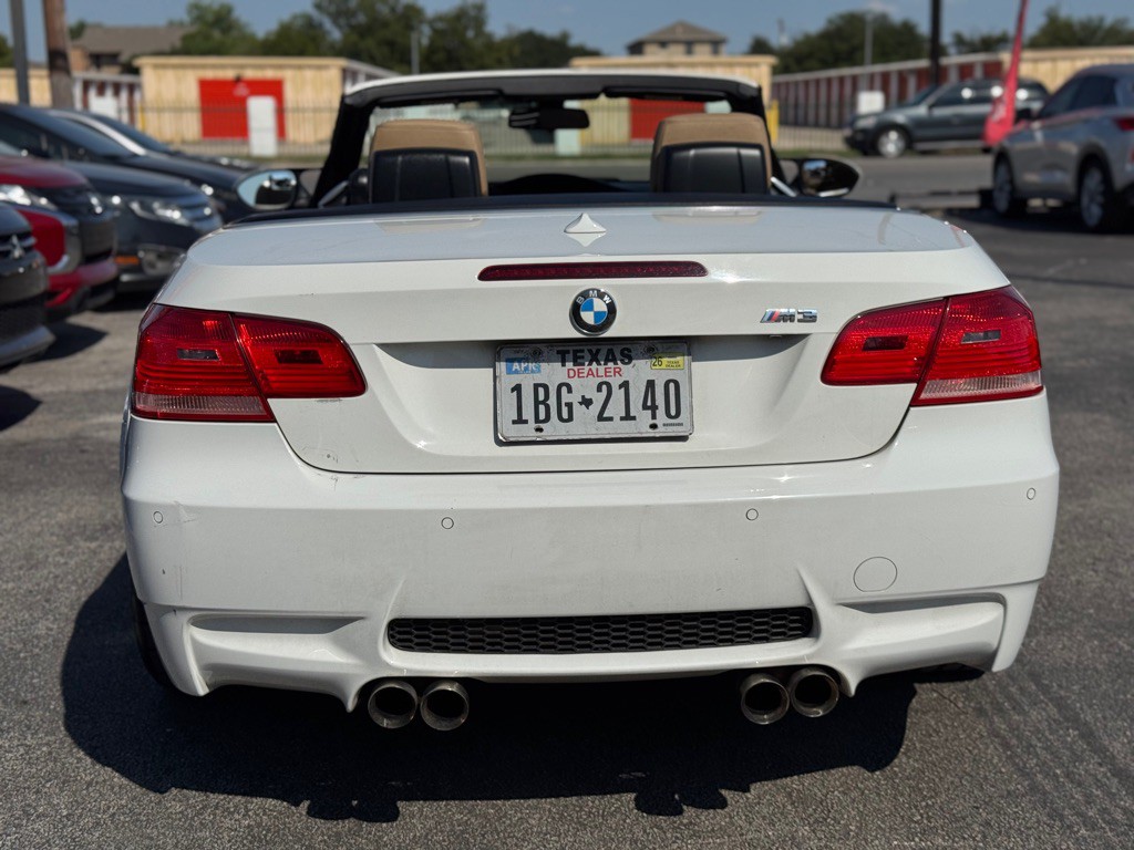 2008 BMW M3 Image 9